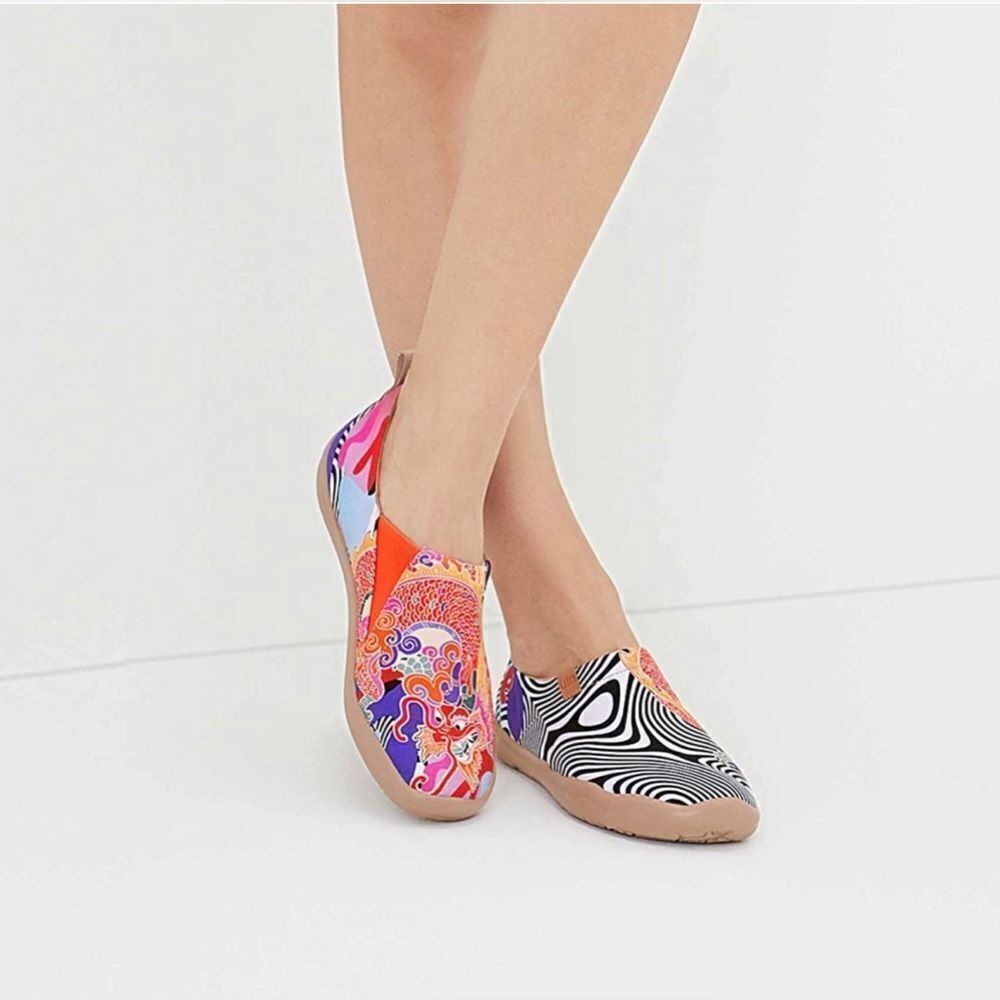 Women’s Colorful Pattern Slip-On Shoes - Multicolor